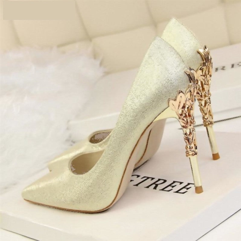 
                      
                        Decorative Ornate High Heel Pumps in Various Colors - TulleLux Bridal Crowns &  Accessories 
                      
                    