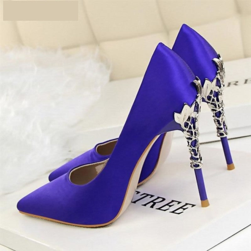
                      
                        Decorative Ornate High Heel Pumps in Various Colors - TulleLux Bridal Crowns &  Accessories 
                      
                    