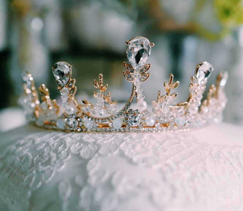 
                      
                        Crystal Princess Party High Point Tiara Crown - TulleLux Bridal Crowns &  Accessories 
                      
                    