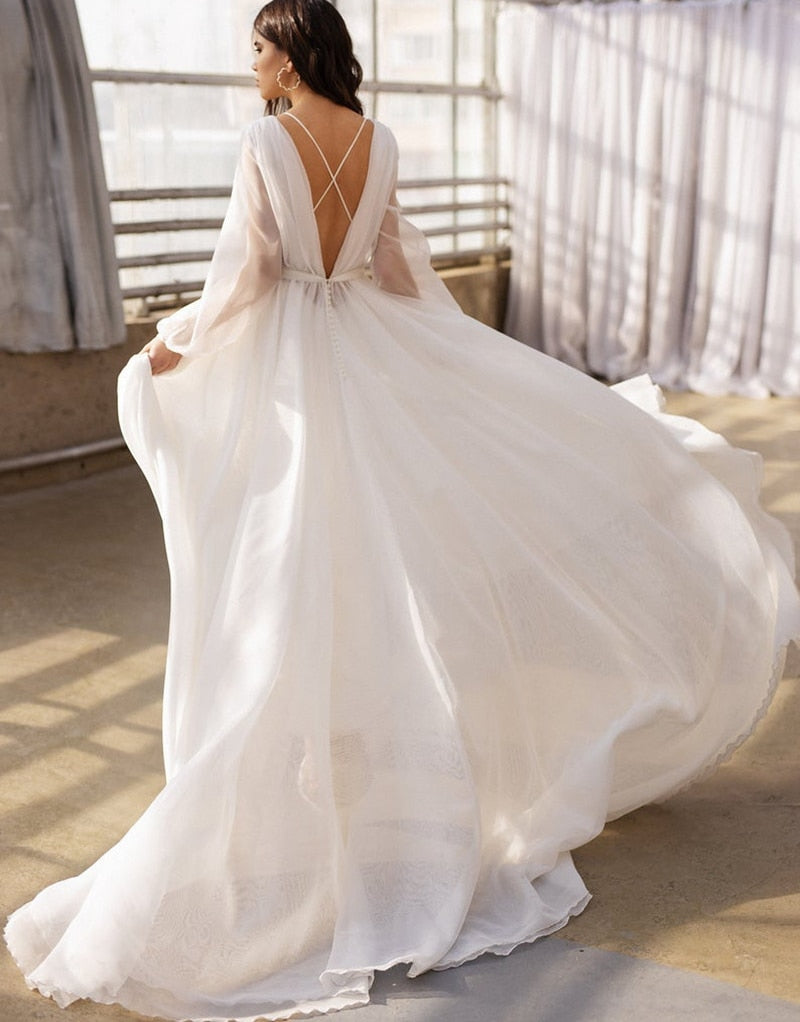 Vera Wang Textured Organza (vw351178) Wedding Dress Used Wedding Dress Save  48% - Stillwhite