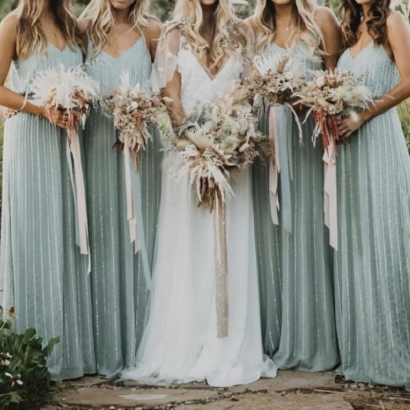 
                      
                        Bridesmaid Dress A-Line Spaghetti Straps V-Neck Floor Length Wedding Party Gown
                      
                    