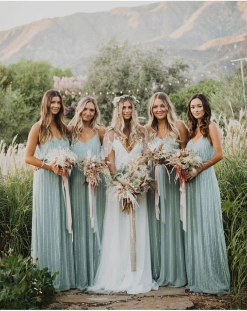 
                      
                        Bridesmaid Dress A-Line Spaghetti Straps V-Neck Floor Length Wedding Party Gown
                      
                    