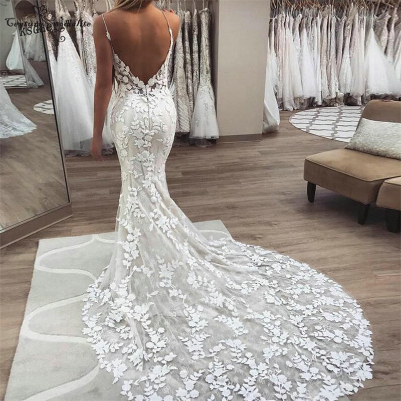 Mermaid Bridal Gown Lace Spaghetti Straps Backless Wedding Dress 2023 D2770  - China Wedding Dress and Bridal Dress price | Made-in-China.com