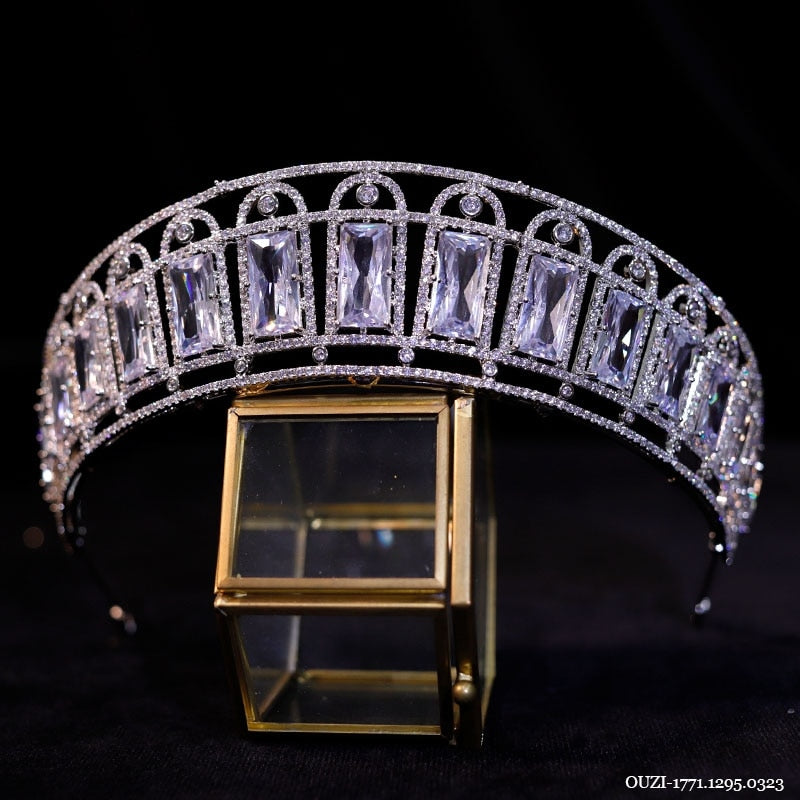 Royal European Oversize Sparkling Zircon Brides Crown Tiaras - TulleLux Bridal Crowns &  Accessories 