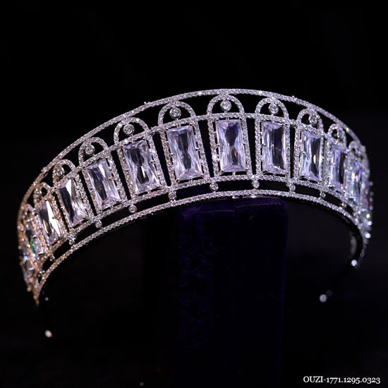 Royal European Oversize Sparkling Zircon Brides Crown Tiaras - TulleLux Bridal Crowns &  Accessories 