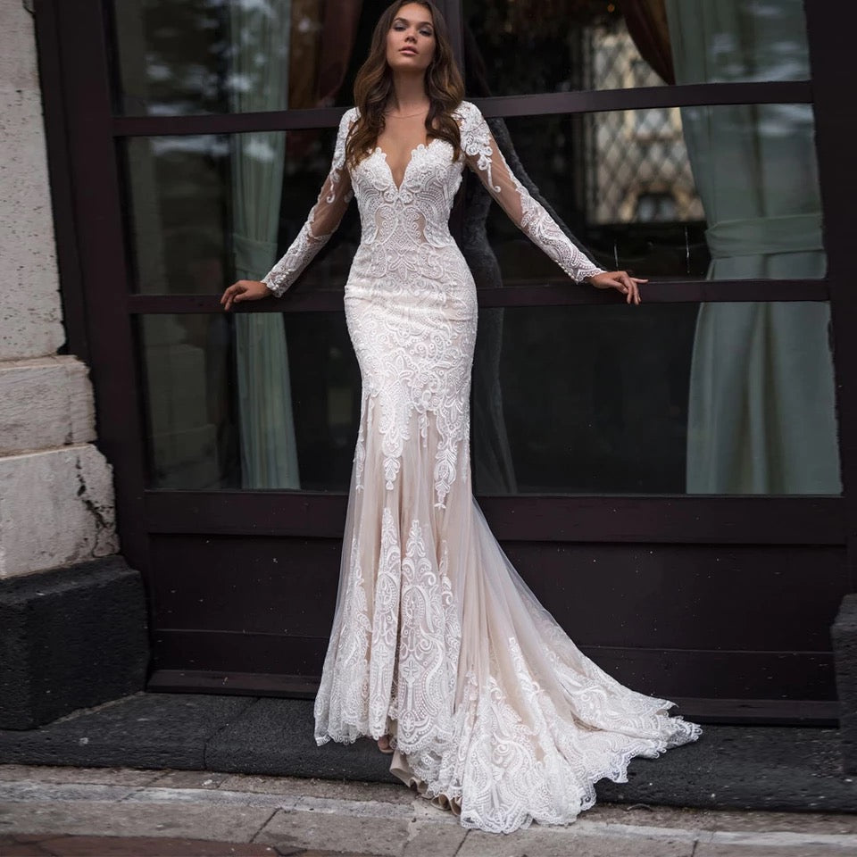 Lace Mermaid Wedding Dress Illusion Tulle Bridal Gown With Button Back