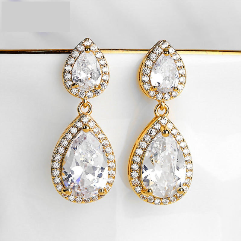 Amazon.com: Denifery Long Crystal Teardrop Earrings Rhinestone Dangle  Earrings for Women Bridal Wedding Party (Gold) : Clothing, Shoes & Jewelry