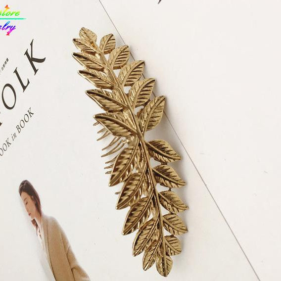 Load image into Gallery viewer, Vintage Gold or Silver Plated Leaves Bun Top Hair Comb Wedding Hair Accessories - TulleLux Bridal Crowns &amp;amp;  Accessories 
