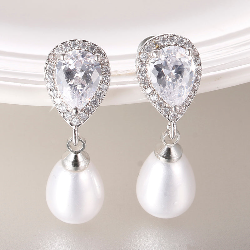 
                      
                        Luxury Elegant Water Drop Bridal Pearl AAA Cubic Zirconia Long Drop Earrings
                      
                    
