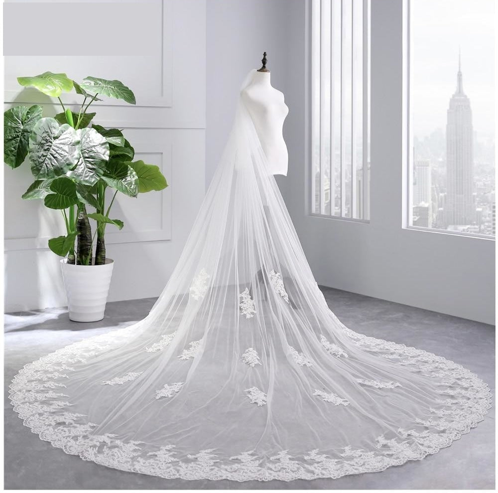 Luxurious White Ivory Lace Edge Cathedral Wedding Bridal Veil - TulleLux Bridal Crowns &  Accessories 