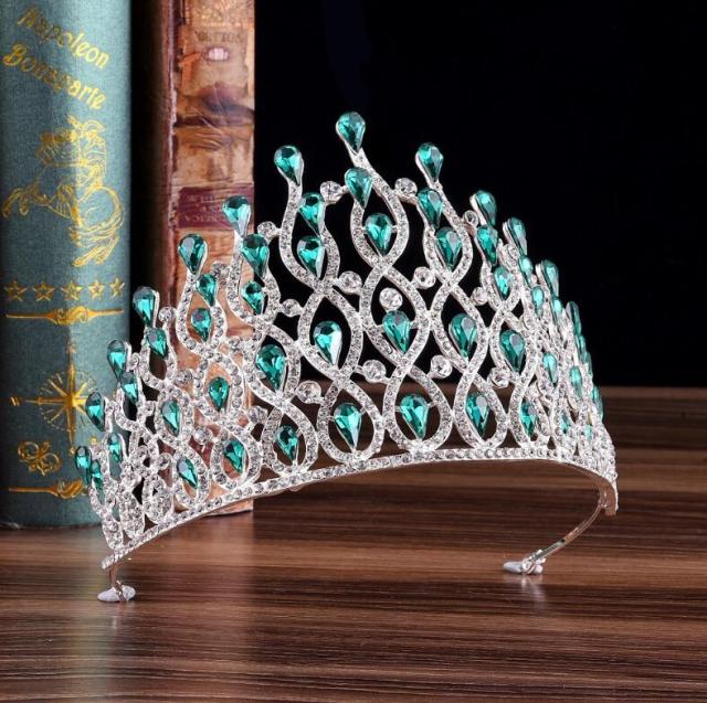 
                      
                        Luxury Multilayer Crystal Drops Royal Queen Tiara Headband Crown - TulleLux Bridal Crowns &  Accessories 
                      
                    
