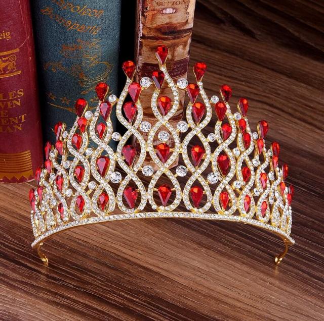 
                      
                        Luxury Multilayer Crystal Drops Royal Queen Tiara Headband Crown - TulleLux Bridal Crowns &  Accessories 
                      
                    