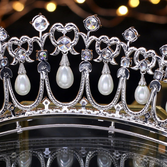 Crystals and Peals Cubic Zircon Tiaras de noiva Wedding Tiara Bridal Crown - TulleLux Bridal Crowns &  Accessories 