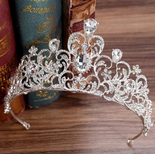 
                      
                        Crystal Bridal Crowns  Hair Decoration Flowers Leaf Wedding Tiaras Bride Royal Queen Crown - TulleLux Bridal Crowns &  Accessories 
                      
                    