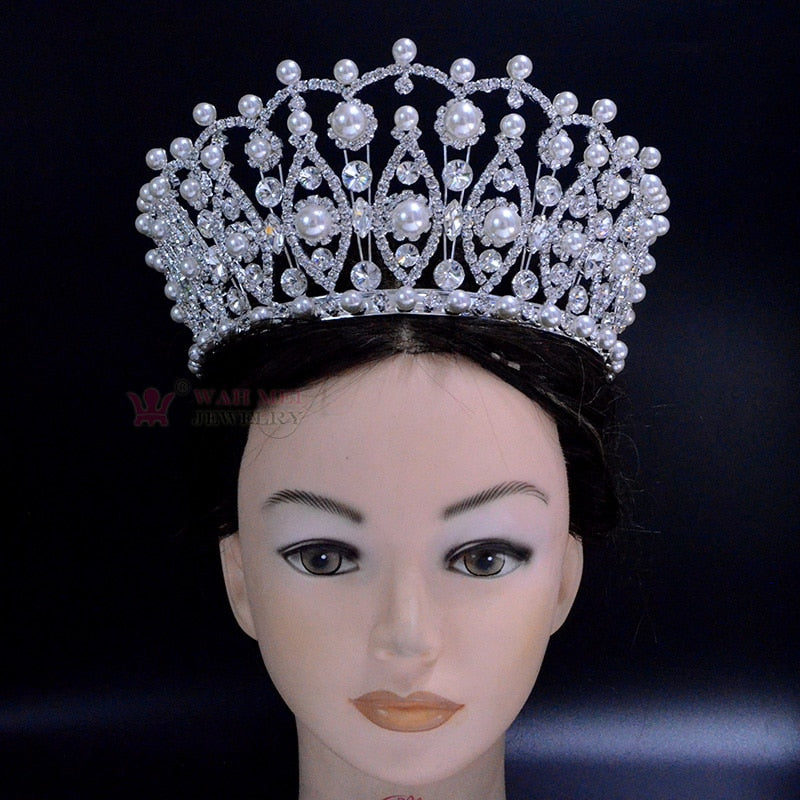 
                      
                        Pearl Crystal Pageant 4 Inches Adjustable Tiara Crown
                      
                    